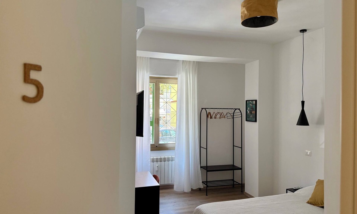 Ostiense Bed & Breakfast | B&B Loggia Garbatella