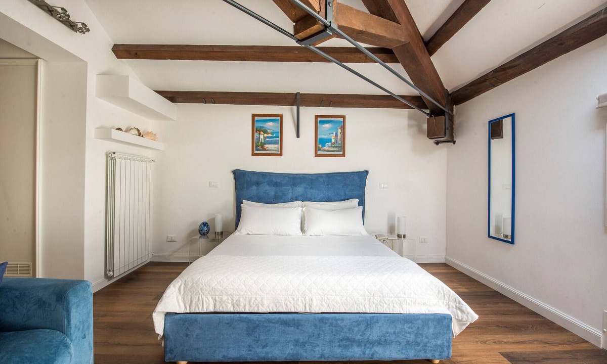 Palermo Bed & Breakfast | B&B Villa Liberty sul Mare - Camera Cobalto by Wonderful Italy