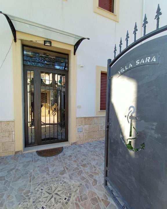 Falconara Bed & Breakfast | B&B Villa Sara Falconara
