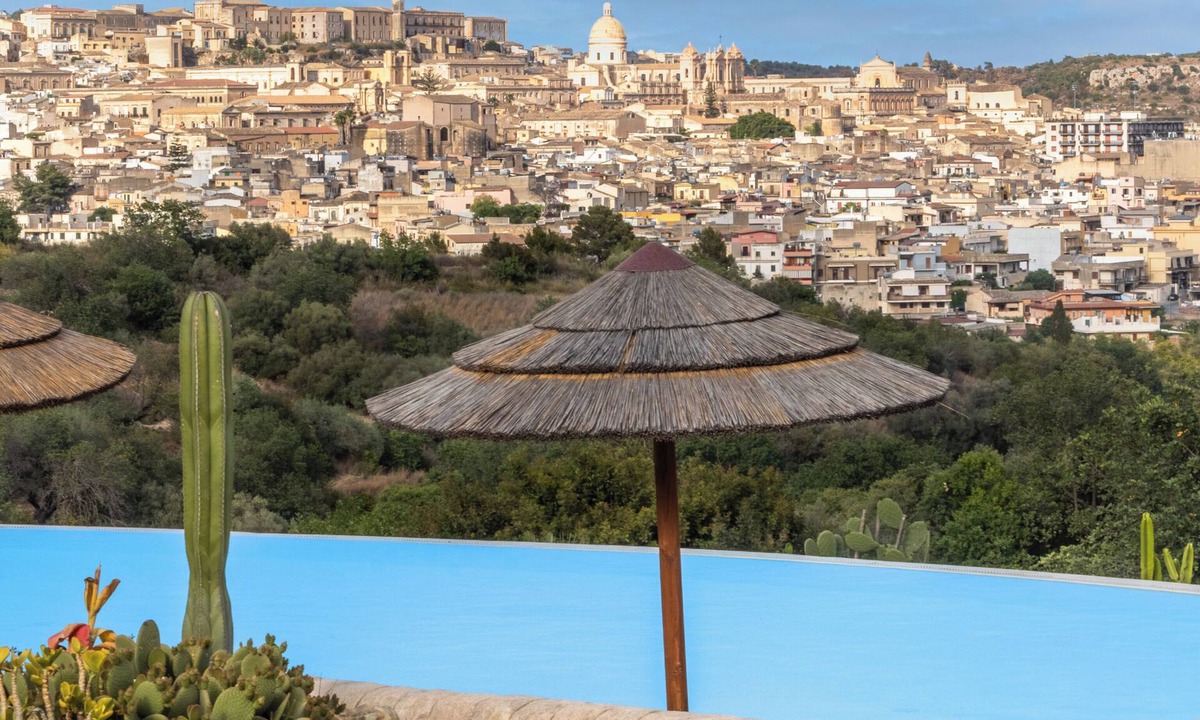 Noto House | Baglio Genovesi