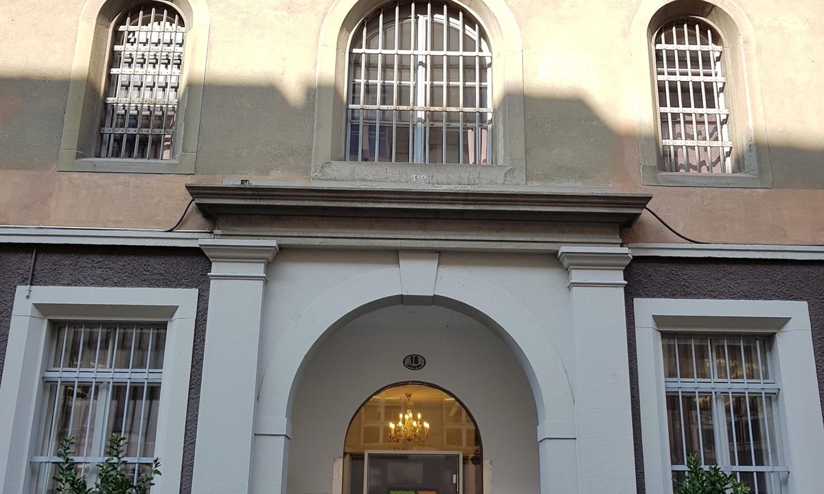 Lucerne Hotel | Barabas