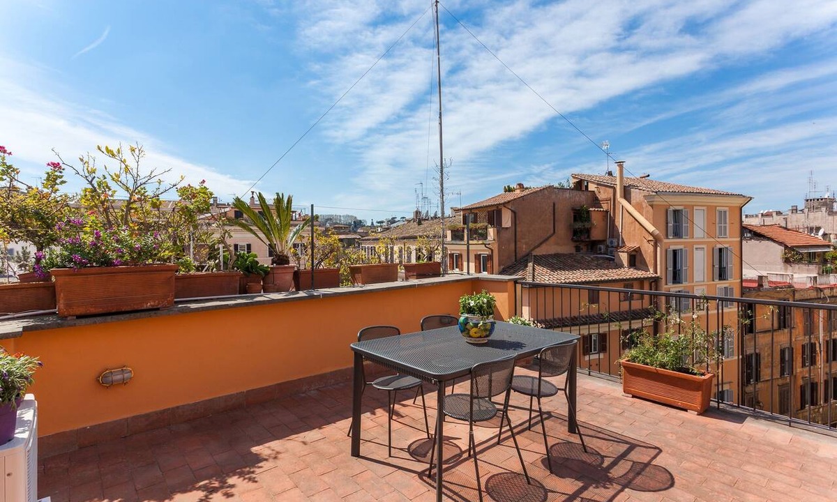 Navona Apartment | Baullari Terrace | Design and comfort in Campo de' Fiori