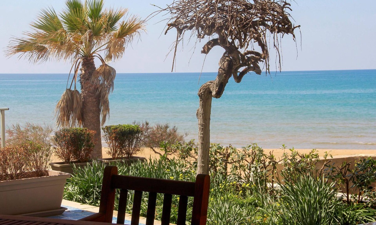 Cava dʼAliga Apartment | Beautiful apartment in Cava D'Aliga with WiFi