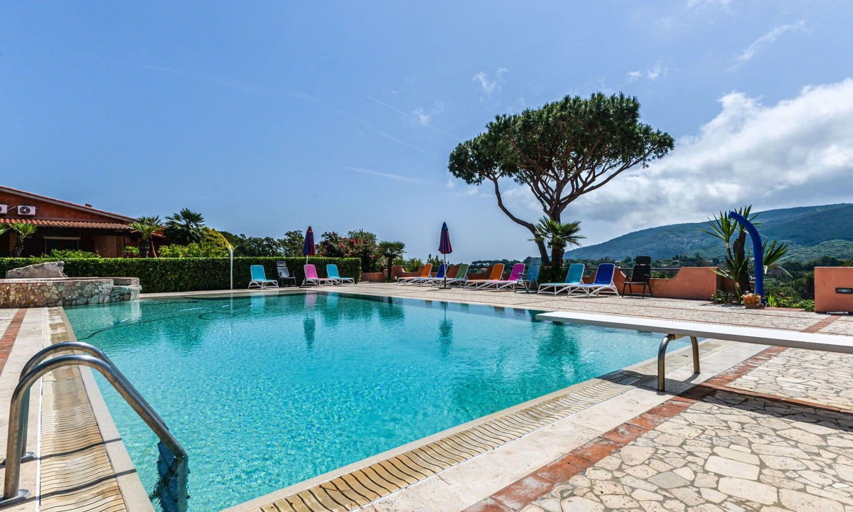 Naregno Apartment | Beautiful apartment for 4 guests with A/C, pool, WIFI, terrace and pets allowed