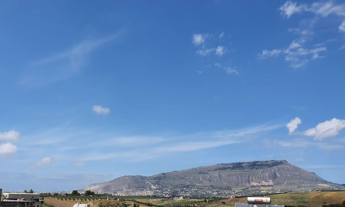 Paceco Apartment | Beautiful apartment for 6 people with A/C, WIFI, TV and terrace