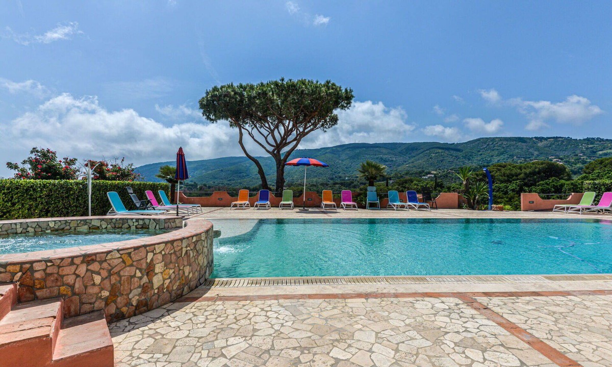 Naregno Apartment | Beautiful apartment for 6 guests with pool, WIFI, A/C, terrace and pets allowed