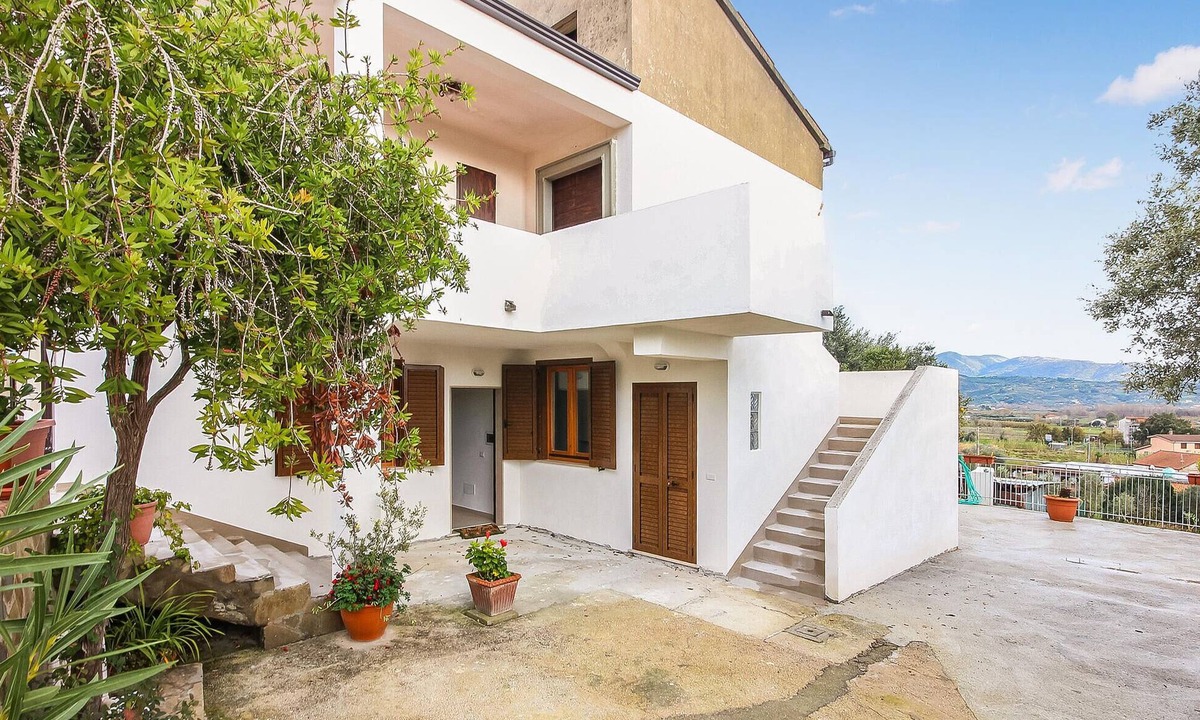 Marina di Casal Velino Apartment | Beautiful apartment in Casalvelino with WiFi