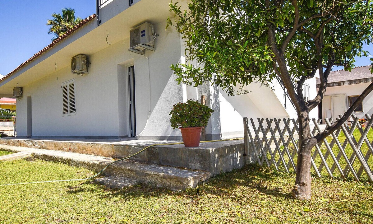 Arenella House | Beautiful home in Siracusa