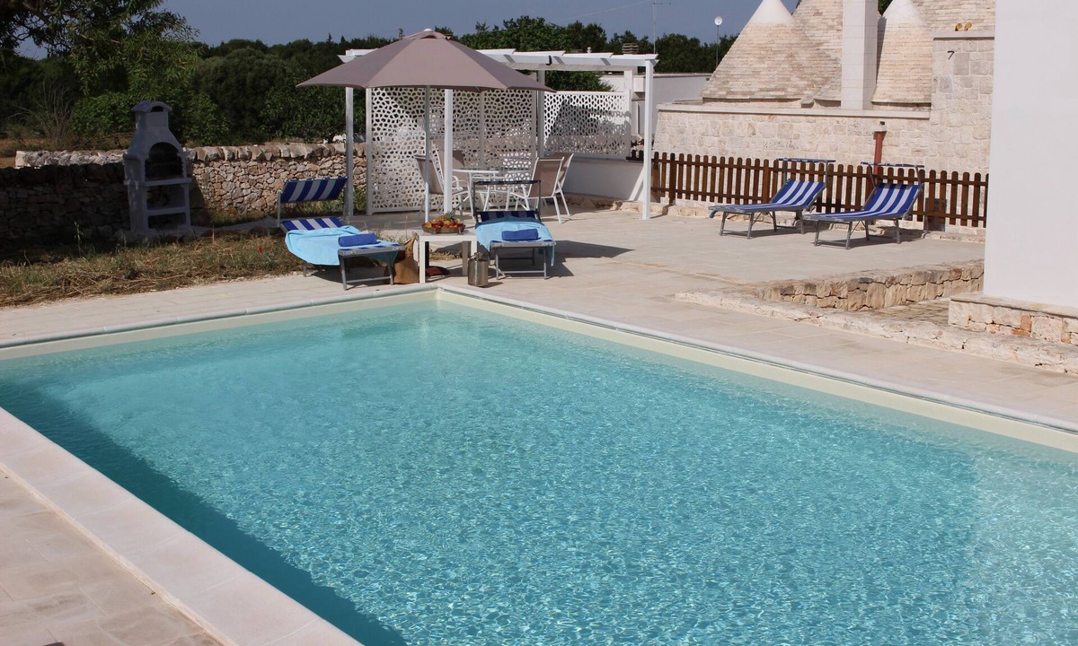 Martina Franca Cottage | Beautifully restored Trullo in Martina Franca with pool and garden