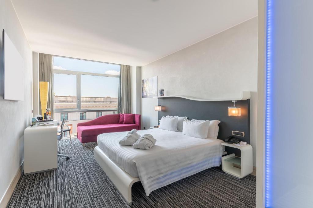 Rione XVIII Castro Pretorio Hotel | Best Western Premier Hotel Royal Santina