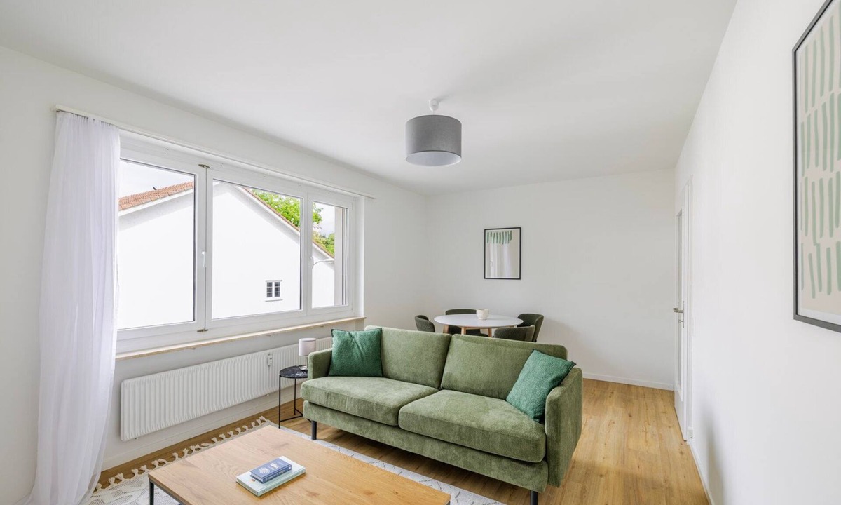 Vorstadte Apartment | Blueground | Basel-Vorstaedte, balcony, nr Kunstmuseum