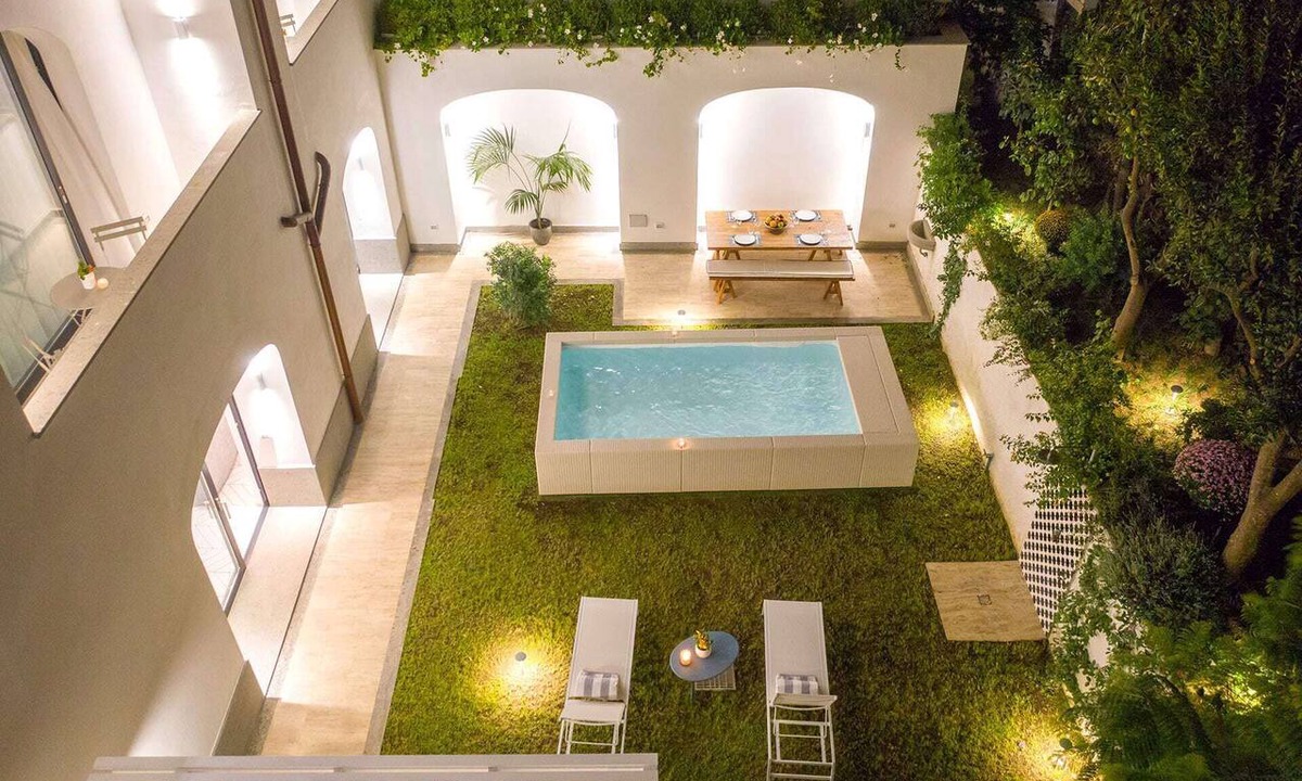Sant'Agnello Apartment | Brand new 3BR 3BT lavish serviced central apartment with private pool and garden