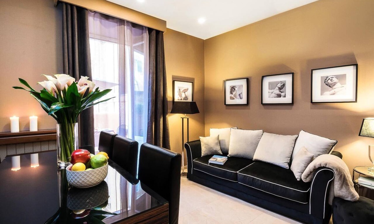 Rione IV Campo Marzio Apartment | Brunetti Apartment - Three Bedroom Apartment, Sleeps 7