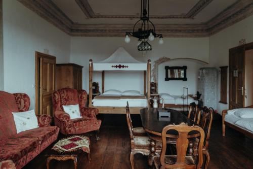 Texingtal Hotel | Burg Plankenstein