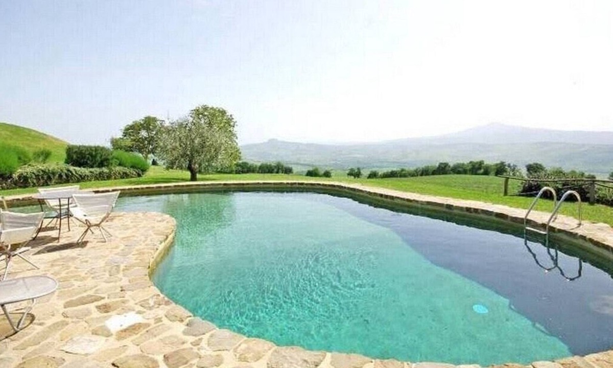 Castiglioncello del Trinoro Villa | Casa Breille - Private Tuscan villa with pool