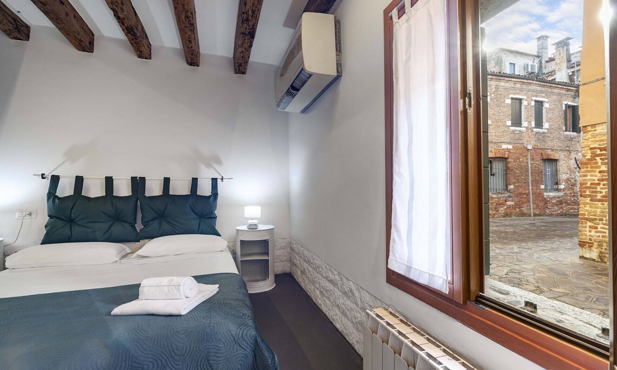 Santa Croce Apartment | Ca Nova II by Wonderful Italy