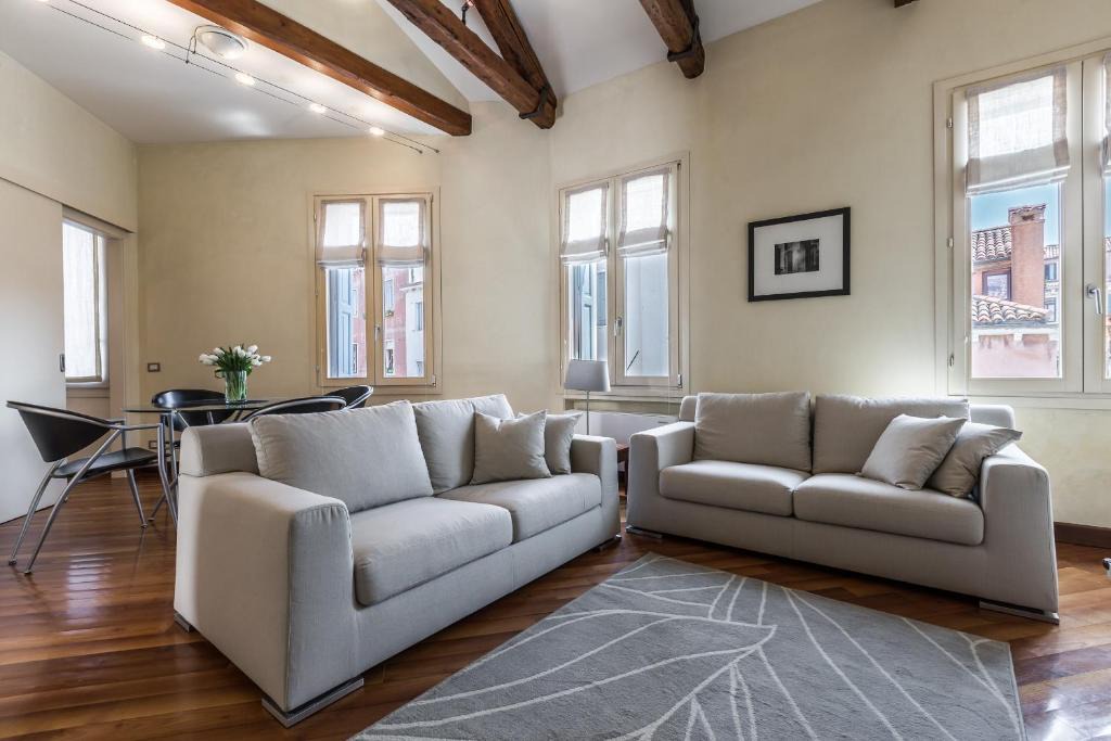 San Polo Apartment | Ca' Pantalon Terrace