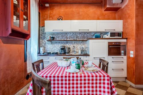 Dorsoduro Apartment | Campiello Tron