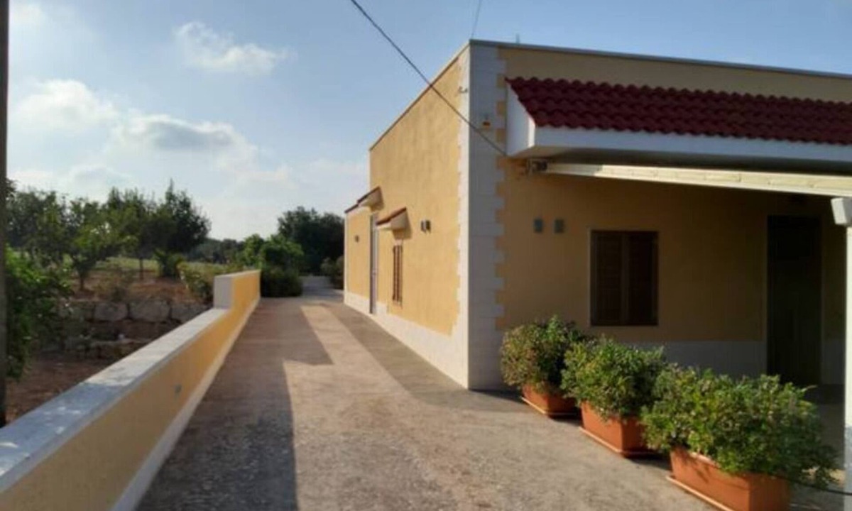 Montalbano Villa | Casa Carina - Beautiful villa close to the sea