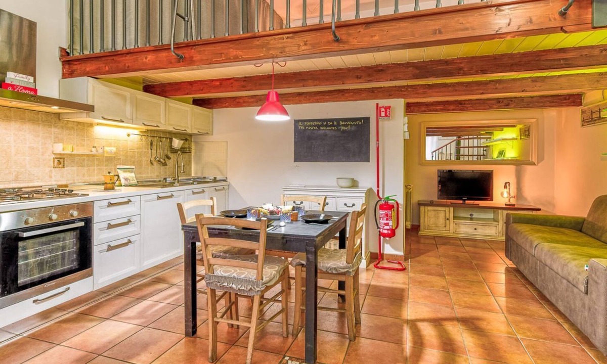 Civitavecchia Apartment | Casa Il Maestro by Rentbeat