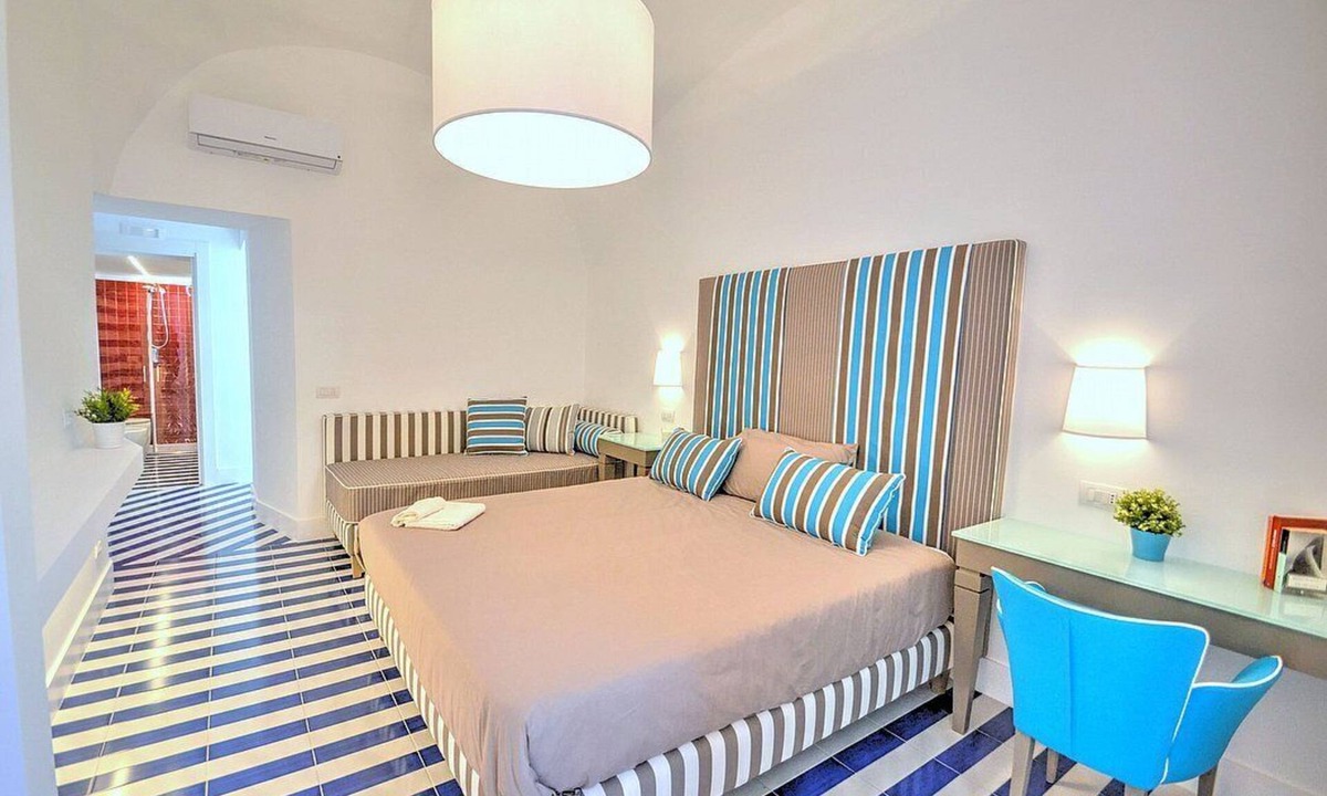 Sorrento Historic Centre Apartment | Casa Oana: A modern and graceful apartment located in the center of Sorrento, with Free WI-FI.