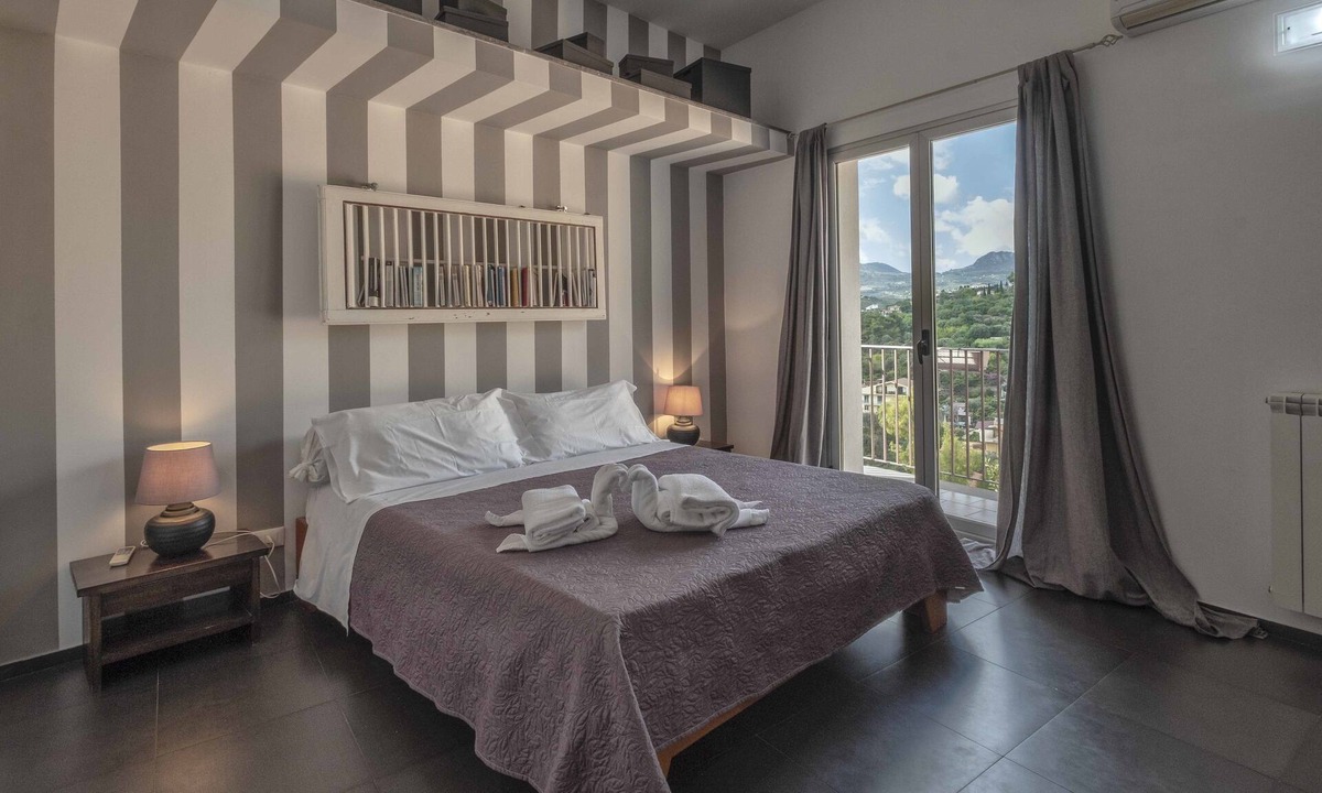 Monreale Bed & Breakfast | Casa Rossa