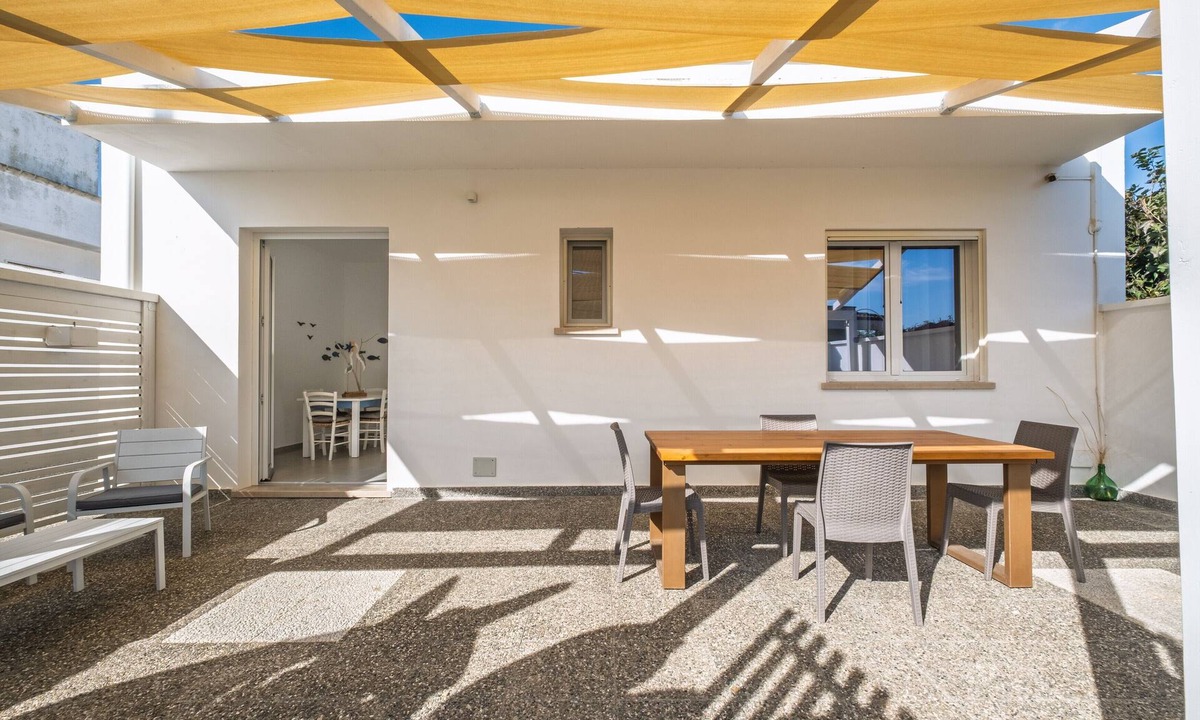 Porto Cesareo House | Casa Vacanze 'Lèvè – Sea Nature Stay' with Private Garden, Wi-Fi, and Air Conditioning