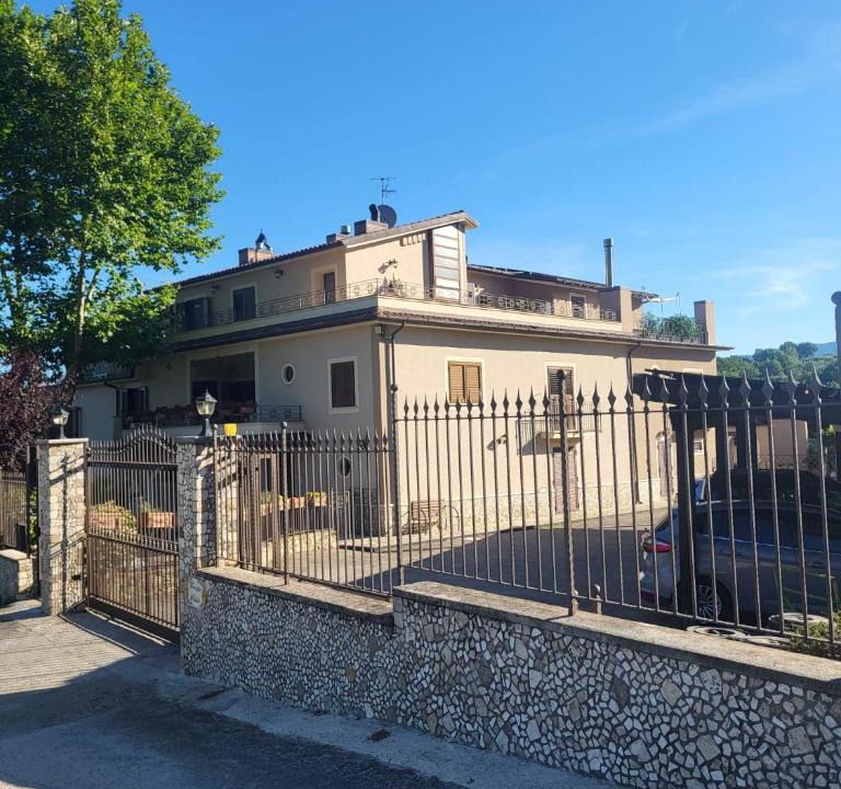 Sant'Agata de'Goti Apartment | Casa Vacanze Masseria Tidei