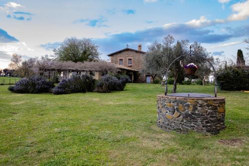 Montefiascone Apartment | Casale del Rosmarino - Suite Albicocca