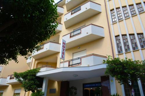 Caulonia Hotel | Castelvetere Hotel