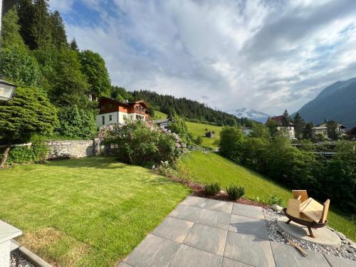 Bad Gastein Ski Chalet | Charming chalet with sauna + views!
