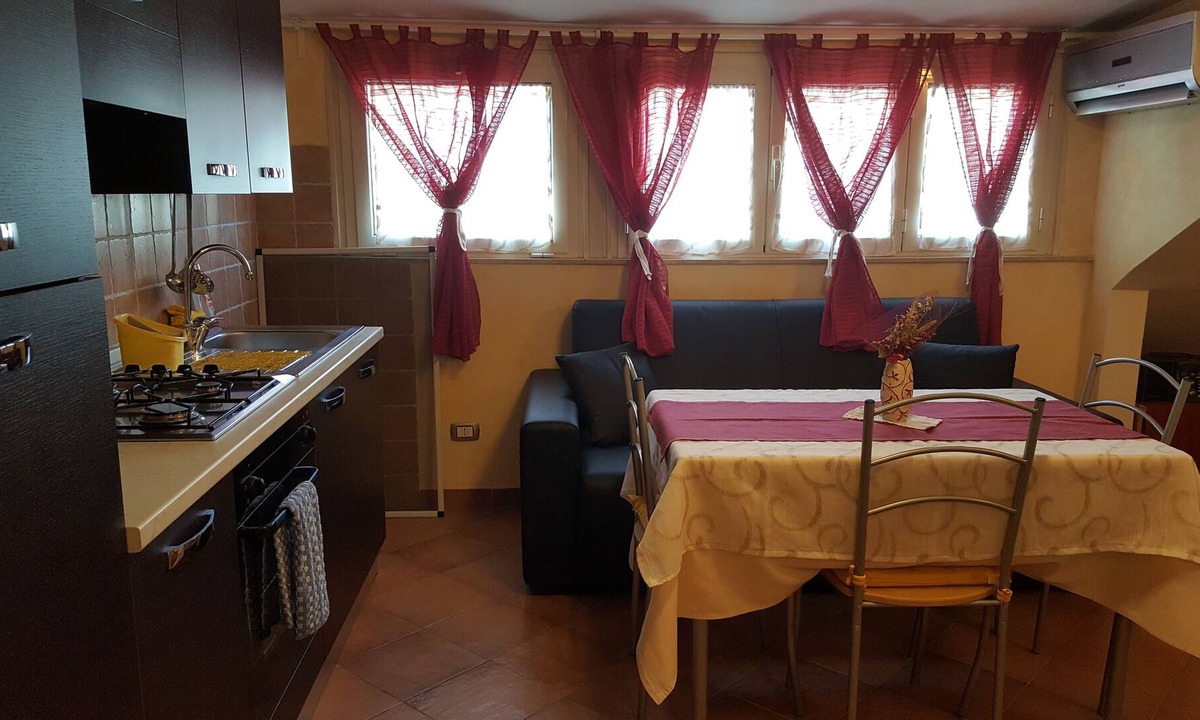 Quartiere XXVII Primavalle Apartment | Charming Studio , walking distance to "Gemelli" Hospital