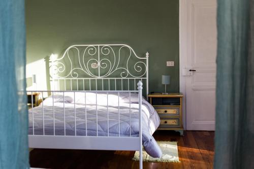 Arizzano Apartment | cherryhome
