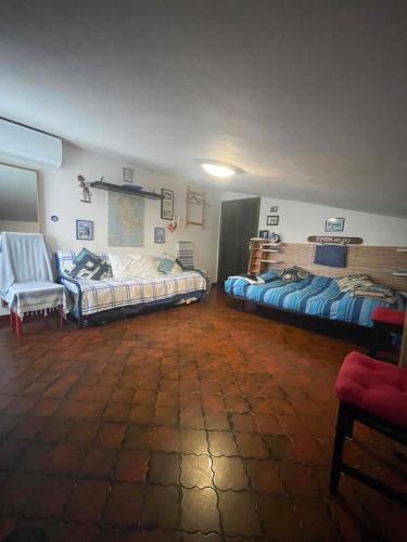 Santa Marinella Apartment | CINEMAHOUSE TerraceMare - Your GreekStyleAttic with MaxiTV!