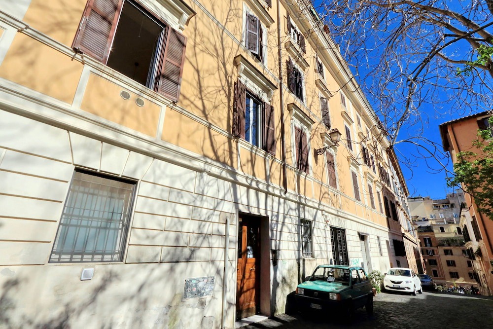 Monti Hotel | Clementina