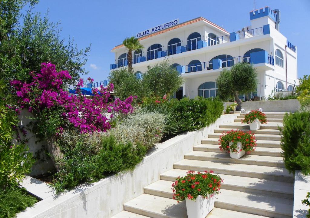 Scala di Furno Hotel | Club Azzurro Hotel & Resort