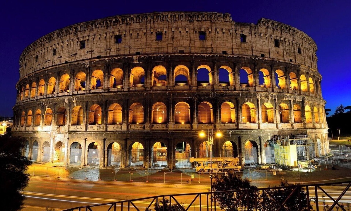 Celio Apartment | COLOSSEUM VIEW- AN AUTHENTIC ROMAN EXPERIENCE ENRICHED BY HISTORY & EXCLUSIVITY
