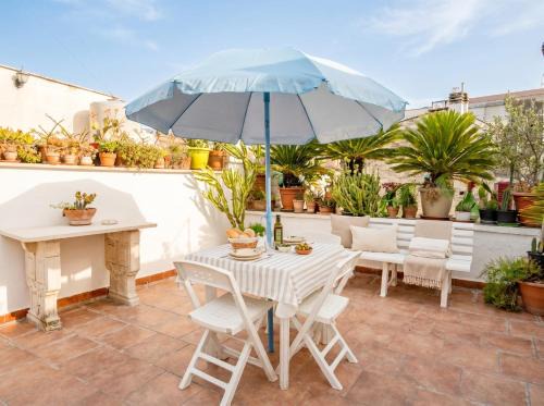 Bitonto Apartment | Corte Fiorita – Apulian Peaceful Retreat