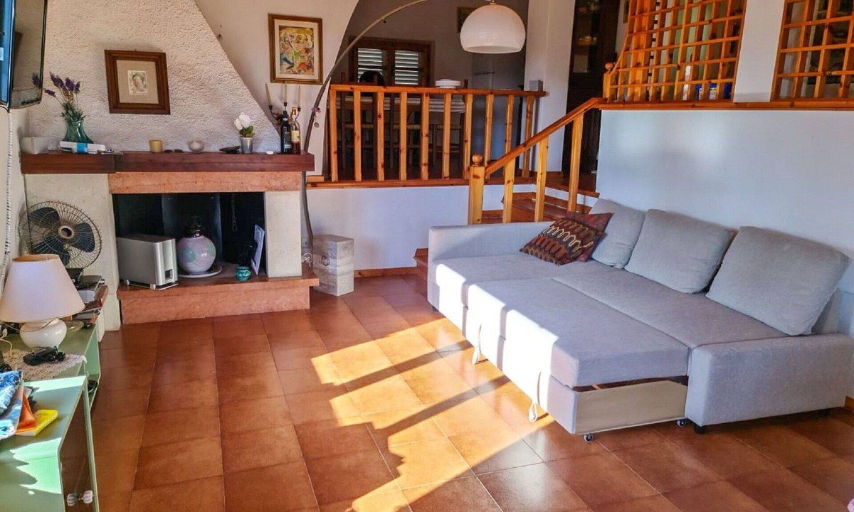 Marina di Castagneto Carducci Apartment | Cosy apartment for 6 guests with WIFI, A/C, TV, balcony and pets allowed