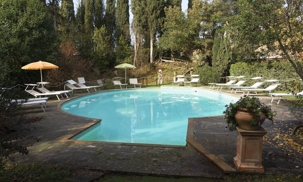Chiusi House | Cosy apartment with A/C, WIFI, private pool, TV, veranda and pets allowed, close to Montepulciano