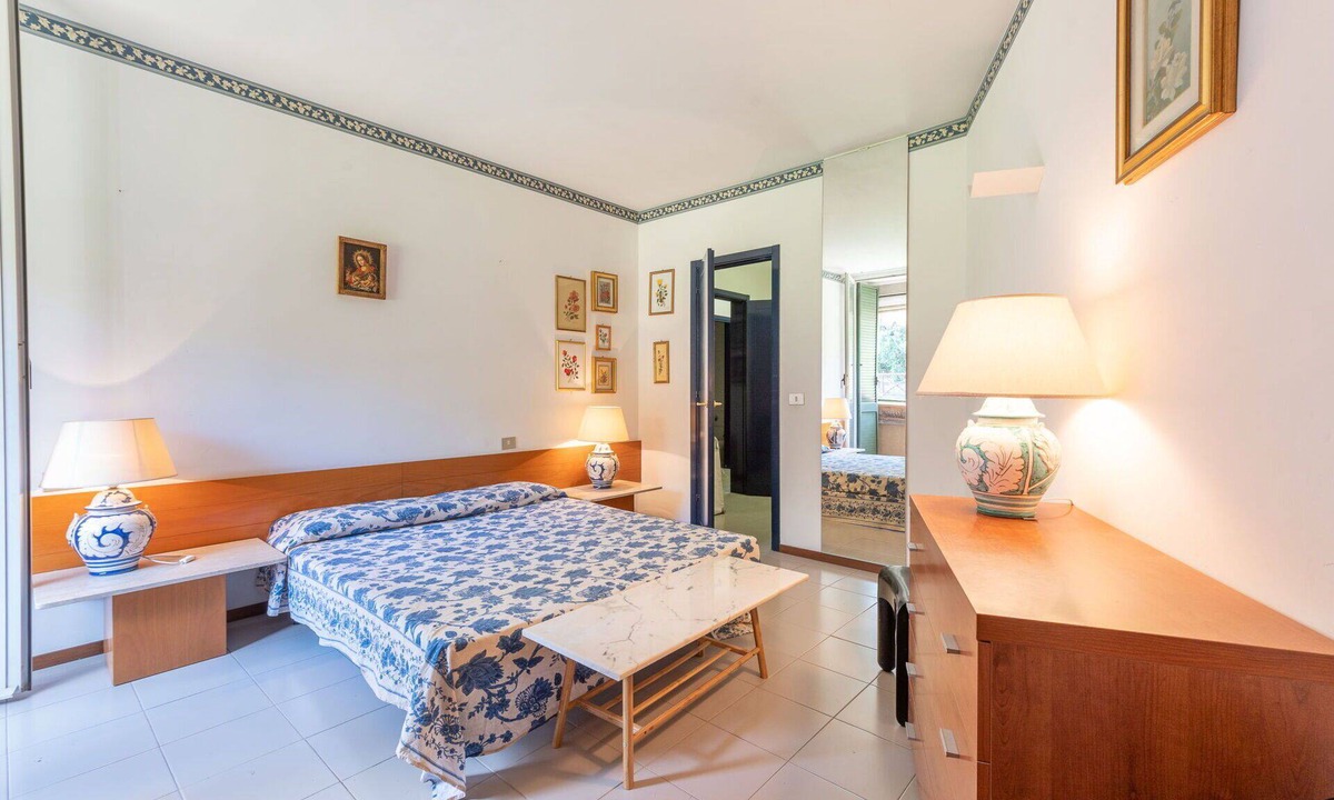 Punta Ala Apartment | Cosy apartment for 10 guests with WIFI, TV, balcony and pets allowed