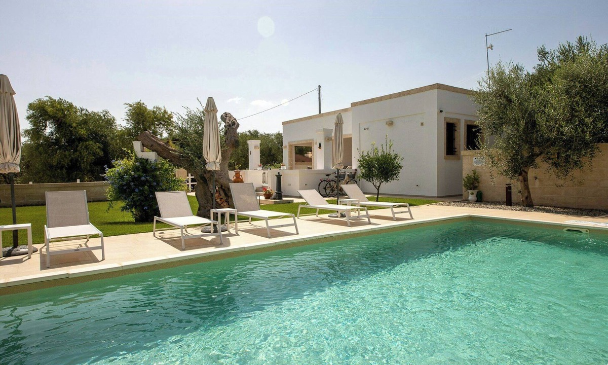 Ostuni House | Cottage with pool near Ostuni and Cisternino