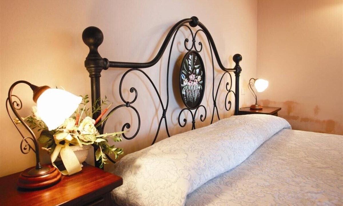 Montaione House | Country house in the Florentine countryside with pool and panoramic views