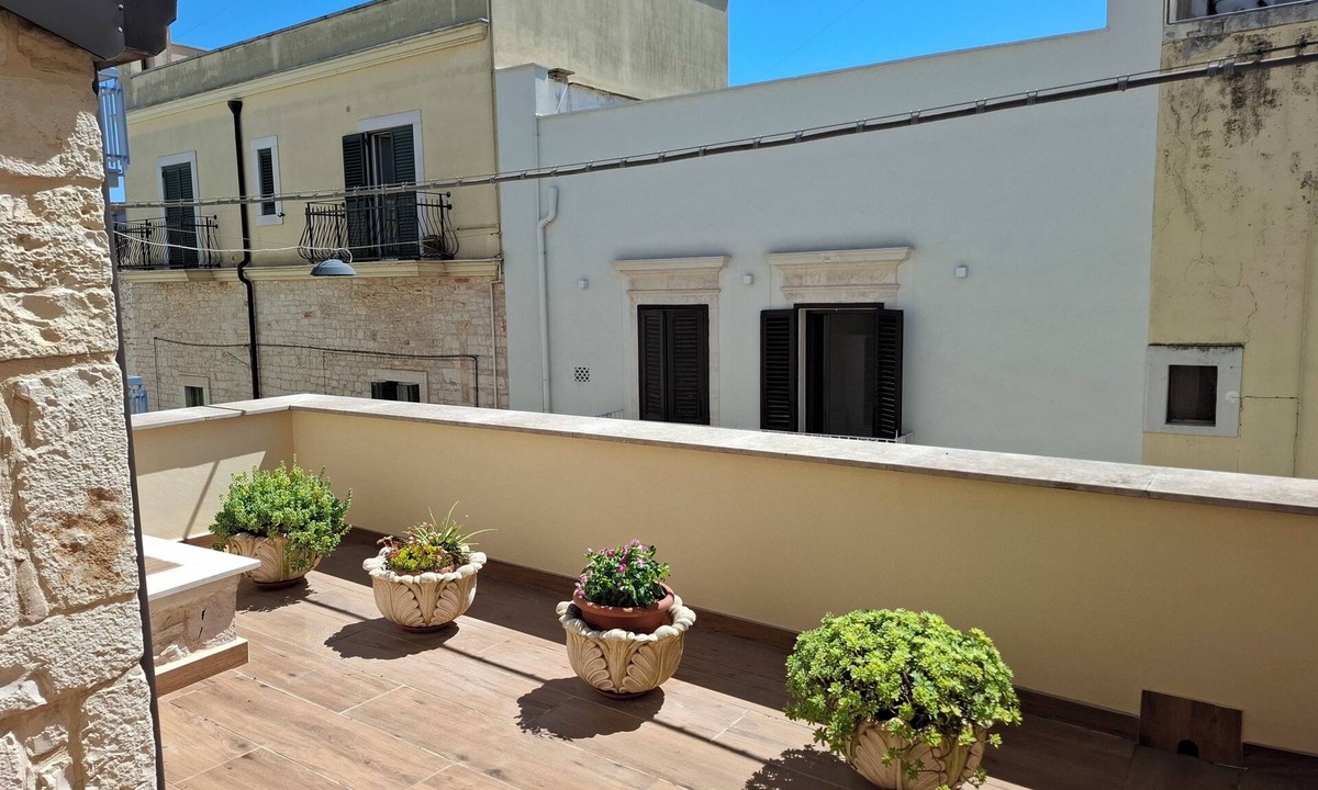 Sammichele di Bari Apartment | Cozy Apartment with Private Terrace in the Heart of Authentic Puglia