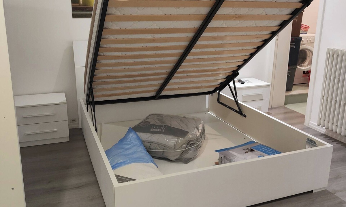 Castromediano Apartment | Cozy studio apartment within walking distance of historic baroque center: short term