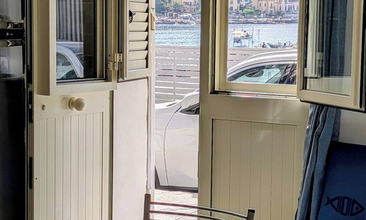 Sferracavallo Apartment | Cozy vacation home with sea view