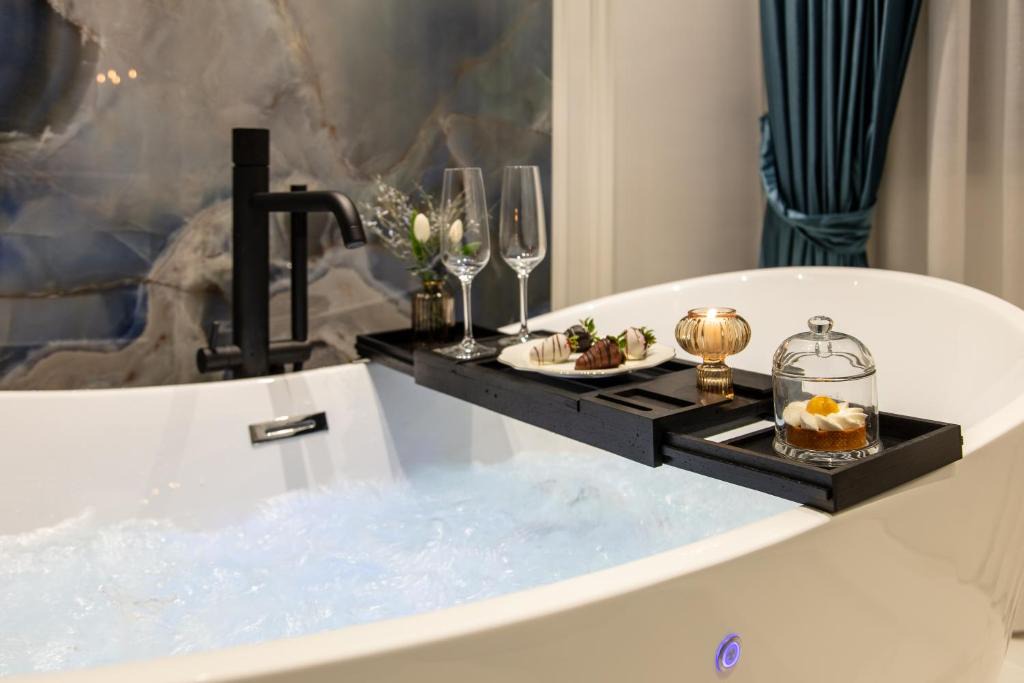 Pompei House | Dama Luxury Suites Pompei