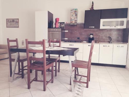 Isola Sacra Apartment | Deluxe House of Loto's