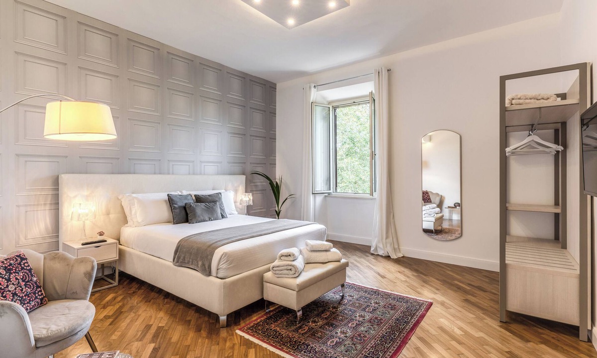 Testaccio Apartment | DELUXE Suite, Air Cond. stunning view of the Tiber River. Top floor, elevator