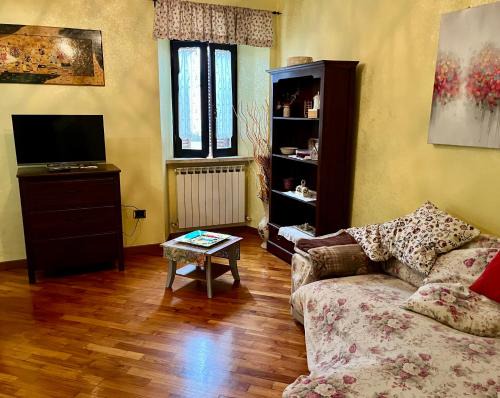 Rieti House | Dentro le mura